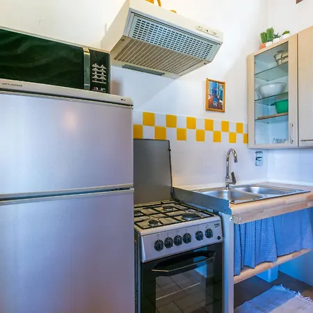Rosmarina By Interhome